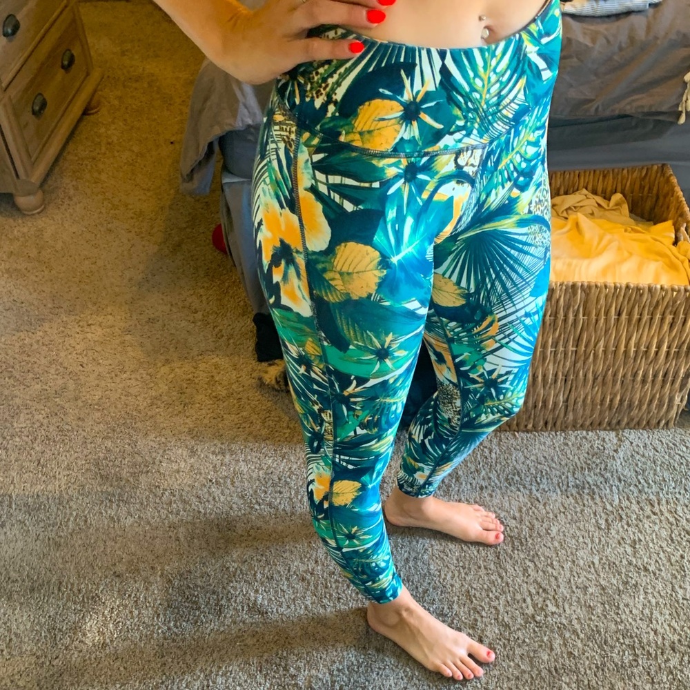 Sweaty Betty The Contour 7/8 Legging- tropical
